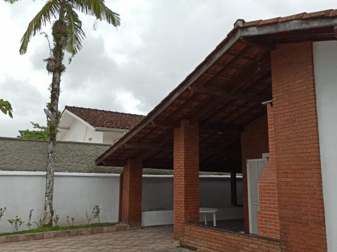 Casa 3 Dorm Locação – Praia do Lázaro – Ubatuba