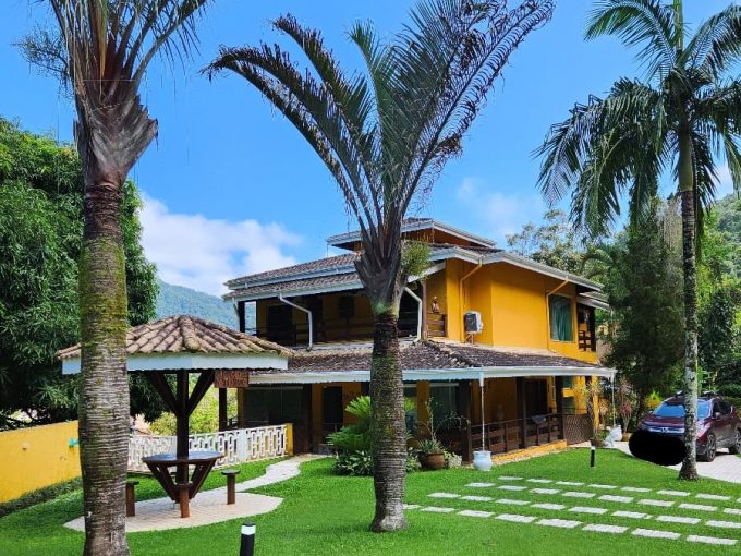 Casa 7 Dorm Locação – Lagoinha – Ubatuba