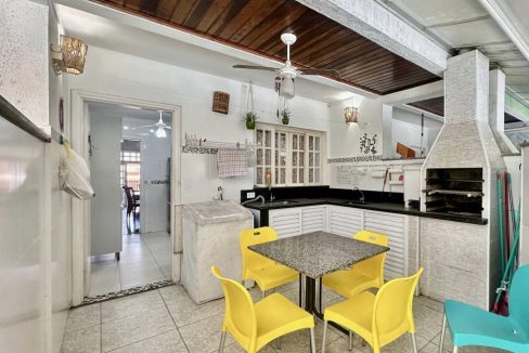 oportunidade-triplex-a-venda-com-3-dormitorios-no-saco-da-ribeira-ubatuba-cida-esteves-corretora-imovel (14)