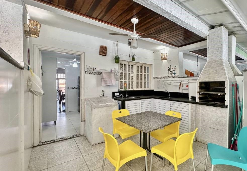 oportunidade-triplex-a-venda-com-3-dormitorios-no-saco-da-ribeira-ubatuba-cida-esteves-corretora-imovel (14)