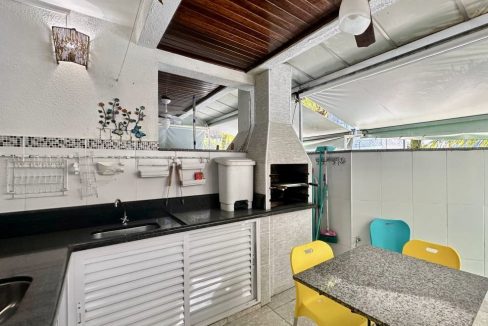 oportunidade-triplex-a-venda-com-3-dormitorios-no-saco-da-ribeira-ubatuba-cida-esteves-corretora-imovel (15)