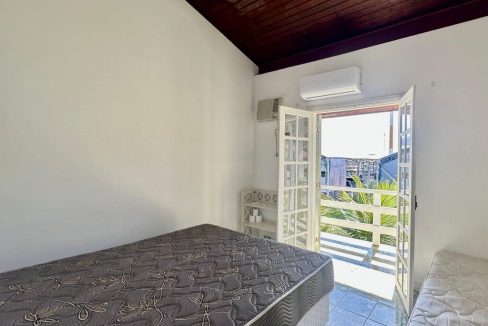 oportunidade-triplex-a-venda-com-3-dormitorios-no-saco-da-ribeira-ubatuba-cida-esteves-corretora-imovel (5)