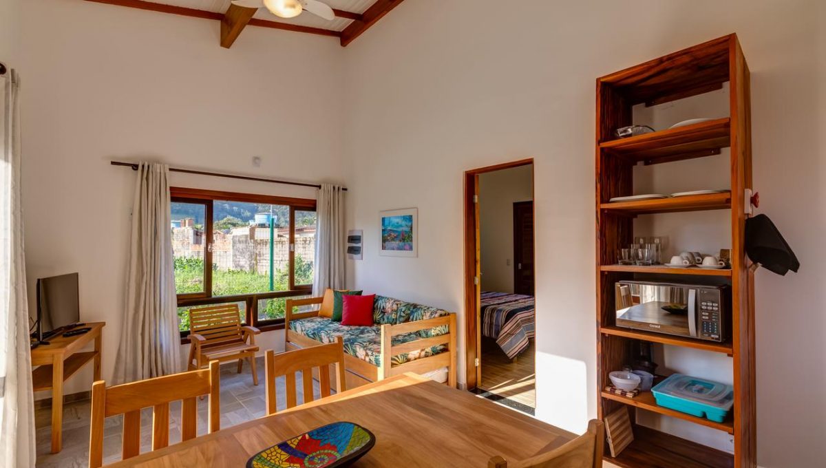 casa-para-alugar-temporada-casa-a-venda-condominio-praia-do-lazaro-ubatuba-cida-esteves (3)