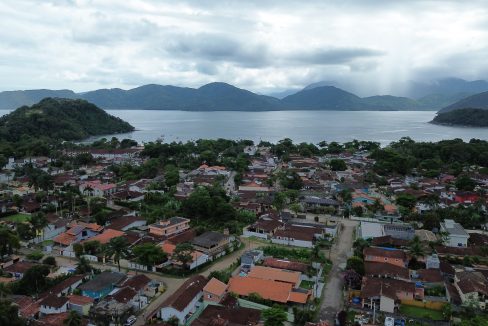 ubatuba_terreno_cida_esteves_imoveis_kitnet_ribeira_praia_lazaro_temporada_airbnb-163