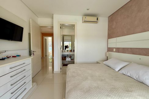 WhatsApp Image 2026-03-04 at 18.28.00