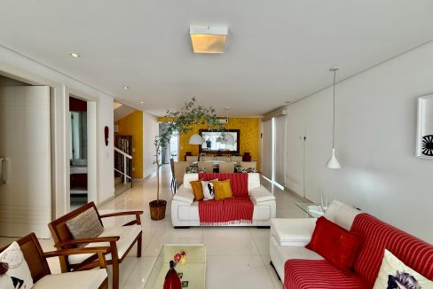 WhatsApp Image 2026-03-04 at 18.28.03